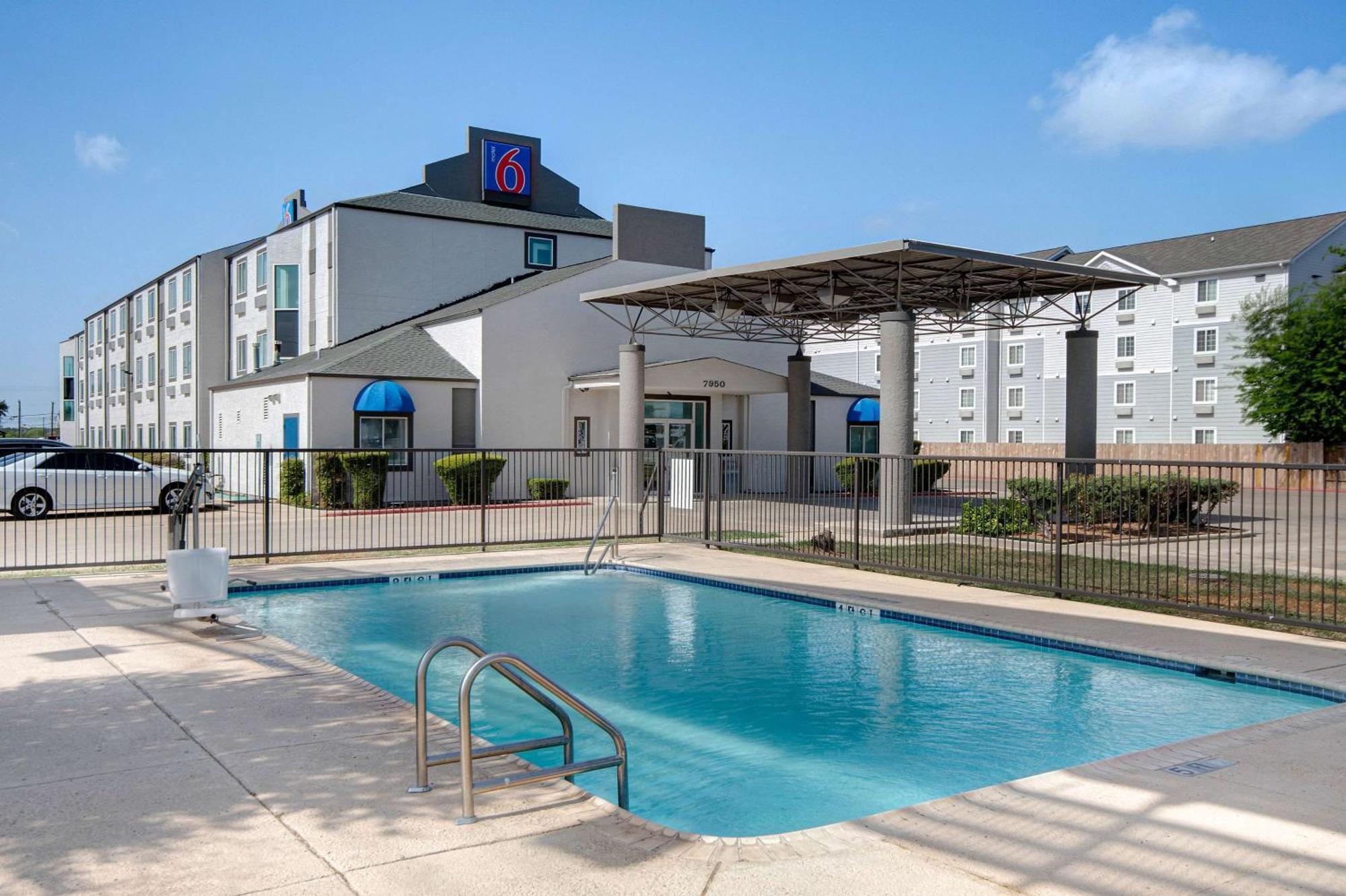Motel 6-San Antonio, Tx - South Εξωτερικό φωτογραφία