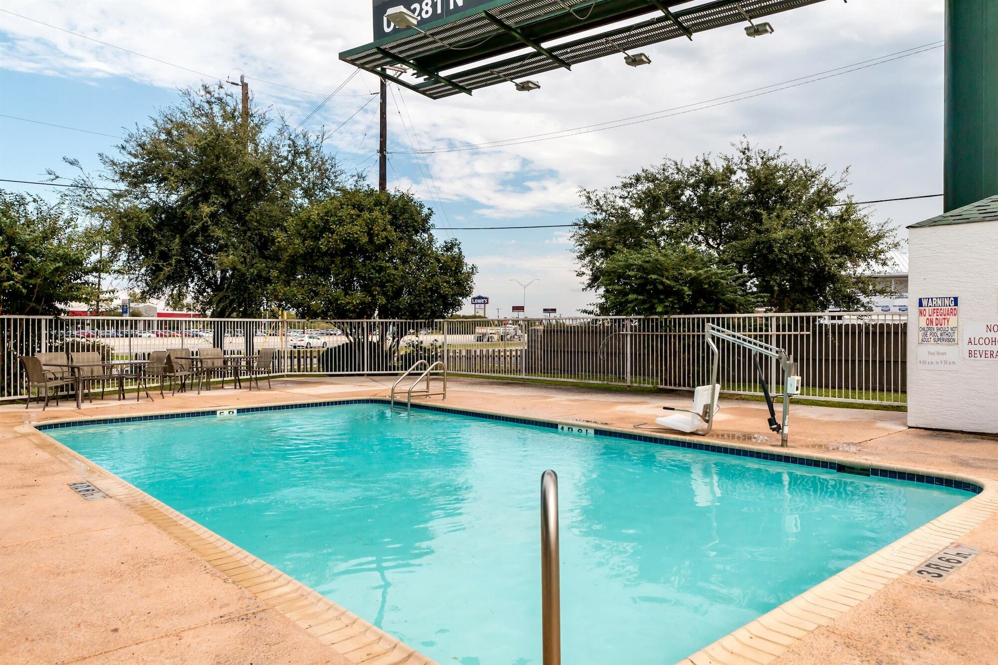 Motel 6-San Antonio, Tx - South Εξωτερικό φωτογραφία